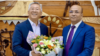 বাংলাদেশের পররাষ্ট্র মন্ত্রণালয়ের মহাপরিচালক খন্দকার মাসুদুল আলম এবং যুক্তরাষ্ট্রের পররাষ্ট্র দফতরের অ্যাসিস্ট্যান্ট সেক্রেটারি ডোনাল্ড লু।