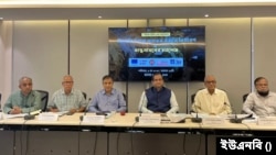 রাজধানী ঢাকার ধানমন্ডিতে, সিপিডি কার্যালয়ে 'চামড়া শিল্পে ন্যূনতম মজুরি নির্ধারণ ও বাস্তবায়নের চ্যালেঞ্জ' শীর্ষক আলাচনা ও সংবাদ সম্মেলন।