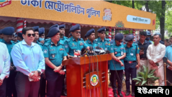 রমনা বটমূলে বাংলা নববর্ষ উদযাপনের প্রস্তুতি পর্যালোচনার পর এক ব্রিফিংয়ে ডিএমপি কমিশনার হাবিবুর রহমান। ১৩ এপ্রিল, ২০২৪।
