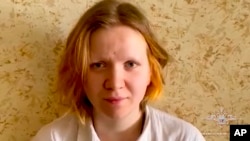 Darya Trepova shfaqet në një video të publikuar nga Ministria e Brendshme ruse (3 prill 2023)