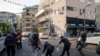 အစ္စရေးနိုင်ငံ Tel Aviv မြို့တော်မှာ ဖောက်ခွဲရေးဒရုံးနဲ့တိုက်ခိုက်ခံရပြီး ရဲအရာရှိများက လာရောက်စစ်ဆေးနေစဉ် (ဇူလိုင် ၁၉၊ ၂၀၂၄)