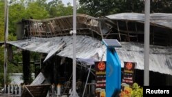 থাইল্যান্ডের ইয়ালা শহরে বিস্ফোরণের পর বিধ্বস্ত একটি দোকান। ১৭ অগাস্ট, ২০২২। 