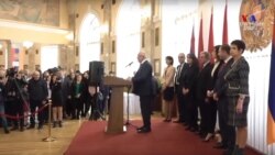 Հանդիսավոր պայմաններում պատգամավորները ստացան իրենց մանդատները