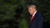 El presidente Trump ha movido las fichas en su equipo de campaña buscando rebasar los escollos que lo mantienen en un puntaje menor -según las encuestas- que el de su probable oponente el ex vicepresidente Joe Biden.