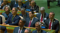 美国国务卿马尔科·卢比奥等内阁成员2025年9月23日在听取特朗普总统在联合国大会发表讲话。