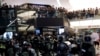 香港警察试图驱散进入沙田一座商场的抗议者（2019年7月14日）