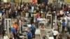 It's beginning to look like another record for holiday travel in US 