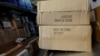 UPS卡车上标有“中国制造”的包裹在纽约交付