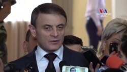 Պարտադի՞ր է արդյոք մարդկանց փռել ասֆալտին, և կարո՞ղ էին արդյոք գաղտնալսել նաև ոստիկանապետին