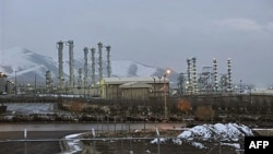 Suasana di sekitar pusat reaktor nuklir Iran di kota Arak (foto: dok). 