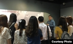 최근 미국에서 통일 지도자 연수를 받은 남북한 출신 청년들이 워싱턴 VOA를 방문했다.