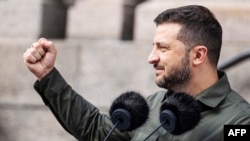 Архівне фото: президент України Володимир Зеленський під час виступу в Данії, 21 серпня 2023 року