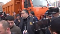 «Մարդիկ անօրինական սրճարաններ են կառուցել»․ Կենտրոնի թաղապետ Վ․Մնացականյան