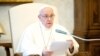 El papa Francisco habla durante su audiencia general de los miércoles en el Vaticano el 3 de junio de 2020.