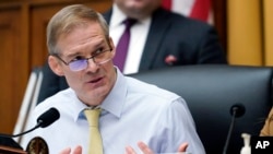 El representante republicano Jim Jordan habla en una sesión de la subcomisión judicial en el Capitolio, el 9 de febrero de 2023. 