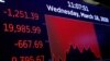 Analizar la bolsa de valores puede servir para que emprendedores tomen decisiones sobre su capital antes de que se vean las repercusiones palpables en la economía, según afirmó un experto a la Voz de América. 
